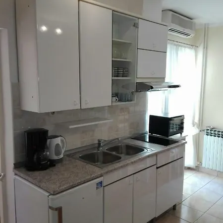 Apartments Gojka Miocevic Biograd Na Moru Extérieur photo